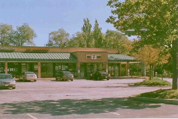 1622 E Algonquin Rd, Schaumburg, IL 60173